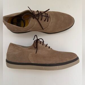 FitFlop Men's Beige Tan  Suede Oxford Sneaker  Shoes Model Lewis Sz 10